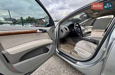 Внедорожник / Кроссовер Audi Q7 2006 в 