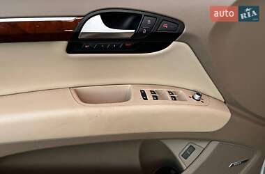 Внедорожник / Кроссовер Audi Q7 2014 в 