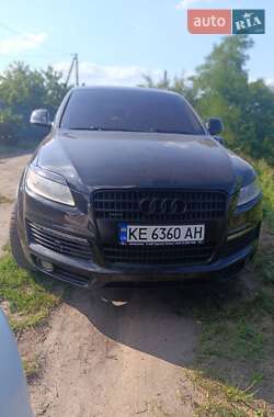 Внедорожник / Кроссовер Audi Q7 2008 в 