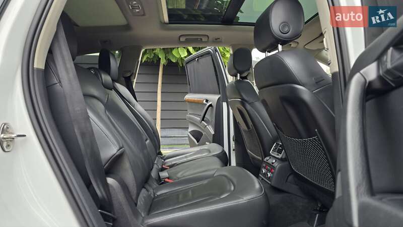 Внедорожник / Кроссовер Audi Q7 2013 в Киеве