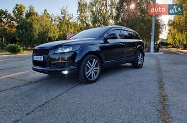 Внедорожник / Кроссовер Audi Q7 2006 в 
