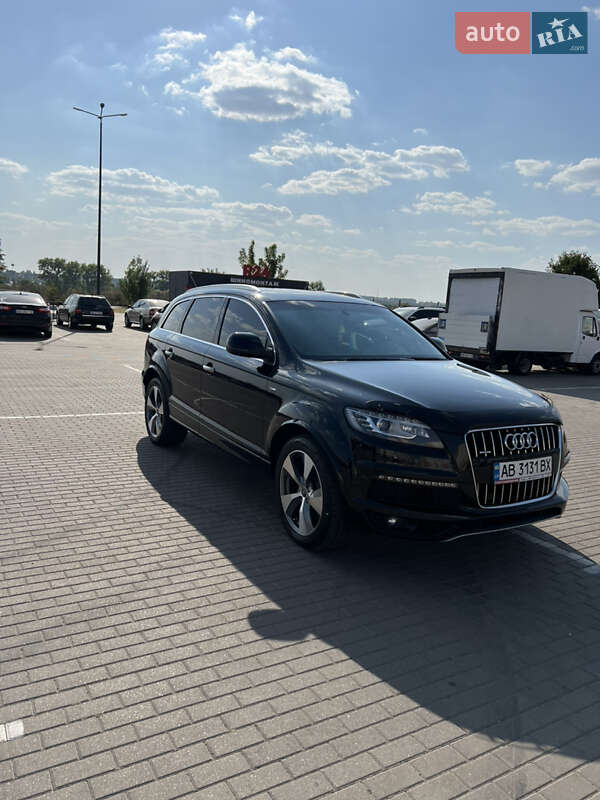 Позашляховик / Кросовер Audi Q7 2012 в Вінниці