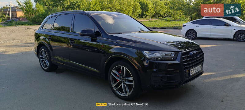 Позашляховик / Кросовер Audi Q7 2016 в Кропивницькому