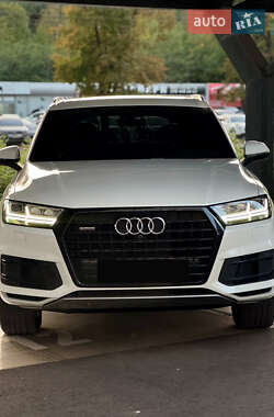 Внедорожник / Кроссовер Audi Q7 2017 в Днепре