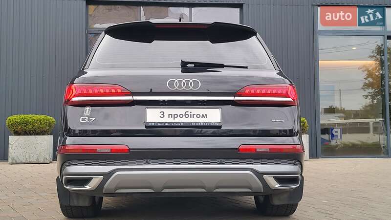 Позашляховик / Кросовер Audi Q7 2020 в Вінниці