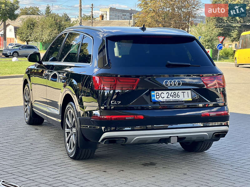Позашляховик / Кросовер Audi Q7 2018 в Житомирі