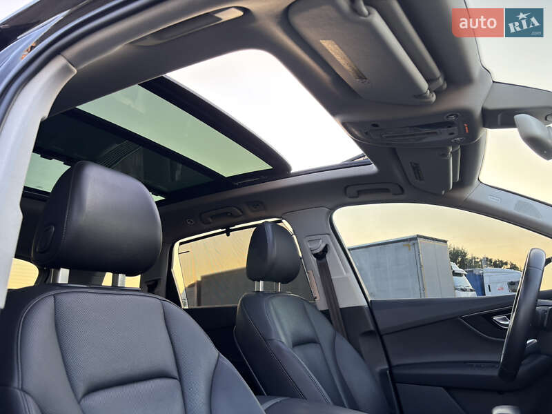 Внедорожник / Кроссовер Audi Q7 2017 в Черкассах