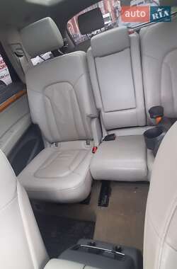 Позашляховик / Кросовер Audi Q7 2007 в 