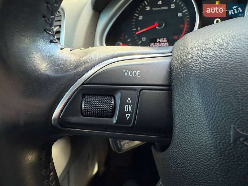 Внедорожник / Кроссовер Audi Q7 2013 в Киеве