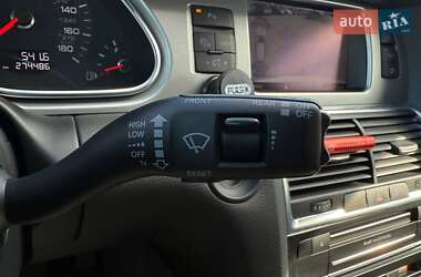 Позашляховик / Кросовер Audi Q7 2013 в 