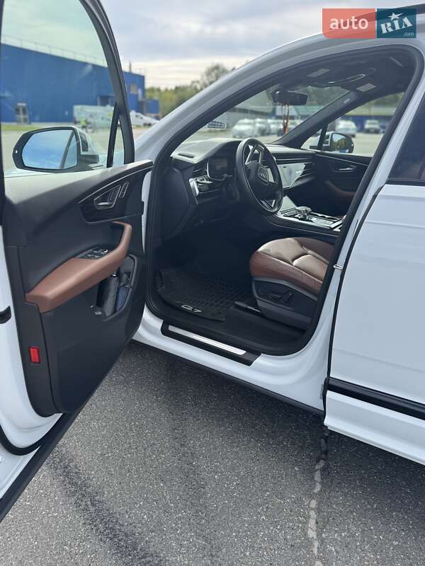 Позашляховик / Кросовер Audi Q7 2021 в Києві