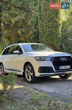 Audi Q7 2017