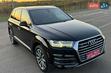 Позашляховик / Кросовер Audi Q7 2016 в 