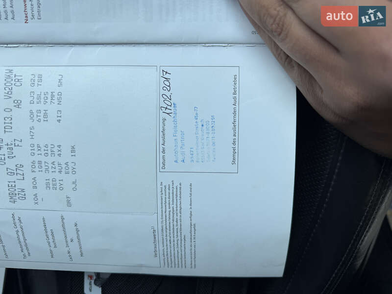 Позашляховик / Кросовер Audi Q7 2016 в Чернівцях