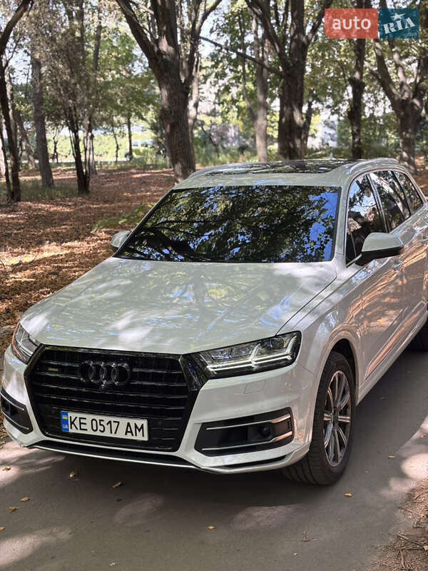 Внедорожник / Кроссовер Audi Q7 2018 в Днепре фото 4 Внедорожник / Кроссовер Audi Q7 2018 в Днепре