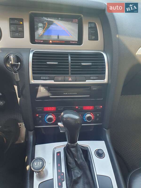 Позашляховик / Кросовер Audi Q7 2010 в Вінниці