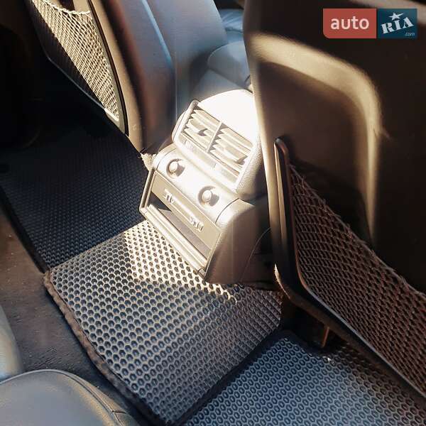 Позашляховик / Кросовер Audi Q7 2010 в Вінниці