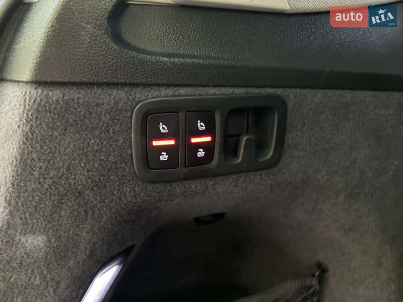 Позашляховик / Кросовер Audi Q7 2016 в Вінниці