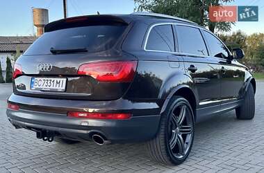 Внедорожник / Кроссовер Audi Q7 2011 в 