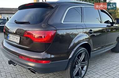 Внедорожник / Кроссовер Audi Q7 2011 в 