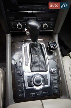 Внедорожник / Кроссовер Audi Q7 2008 в 