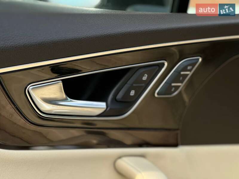 Внедорожник / Кроссовер Audi Q7 2018 в Киеве