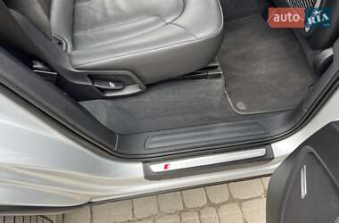 Позашляховик / Кросовер Audi Q7 2013 в 