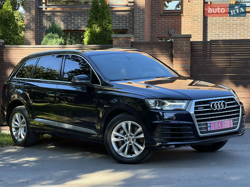 Позашляховик / Кросовер Audi Q7 2017 в Тернополі