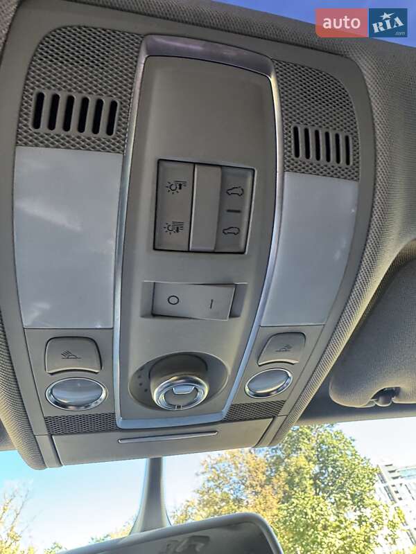 Позашляховик / Кросовер Audi Q7 2014 в Києві фото 11 Позашляховик / Кросовер Audi Q7 2014 в Києві