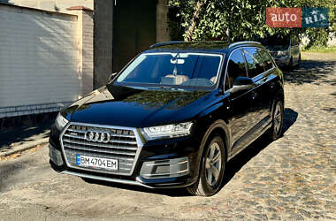 Позашляховик / Кросовер Audi Q7 2016 в 