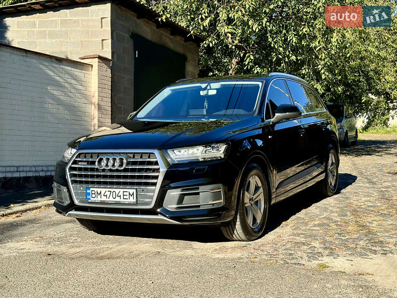 Позашляховик / Кросовер Audi Q7 2016 в 