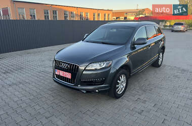 Позашляховик / Кросовер Audi Q7 2014 в 