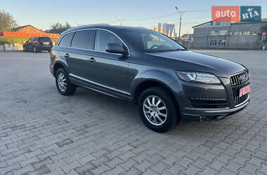 Позашляховик / Кросовер Audi Q7 2014 в 