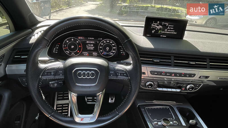 Внедорожник / Кроссовер Audi Q7 2017 в Киеве