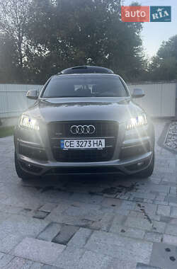 Позашляховик / Кросовер Audi Q7 2013 в 
