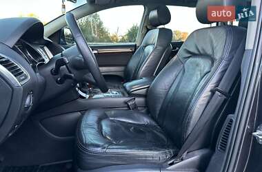 Внедорожник / Кроссовер Audi Q7 2006 в 