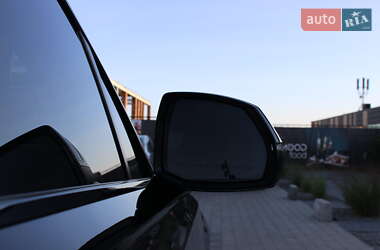 Позашляховик / Кросовер Audi Q7 2016 в 