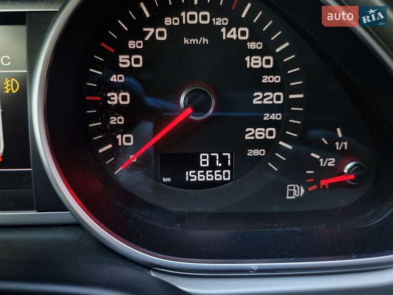 Позашляховик / Кросовер Audi Q7 2015 в Львові