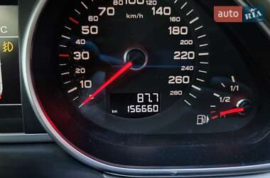 Внедорожник / Кроссовер Audi Q7 2015 в 