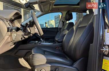 Внедорожник / Кроссовер Audi Q7 2017 в 