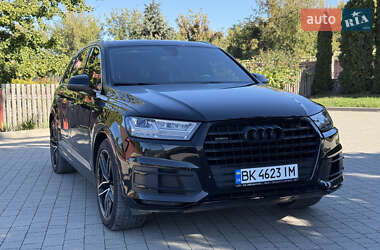 Audi Q7 2015