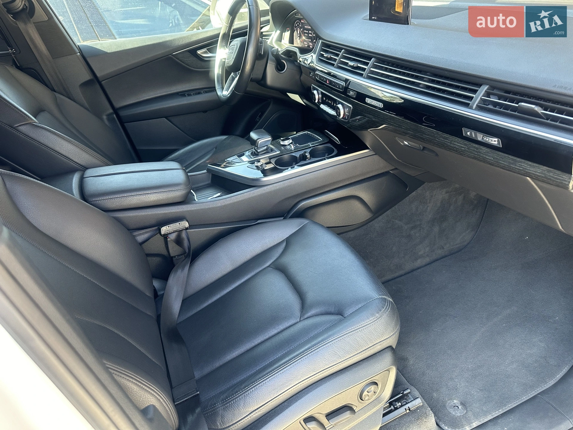 2016 Audi Q7 - мініатюра 17