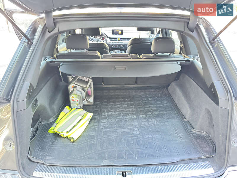Внедорожник / Кроссовер Audi Q7 2015 в Одессе