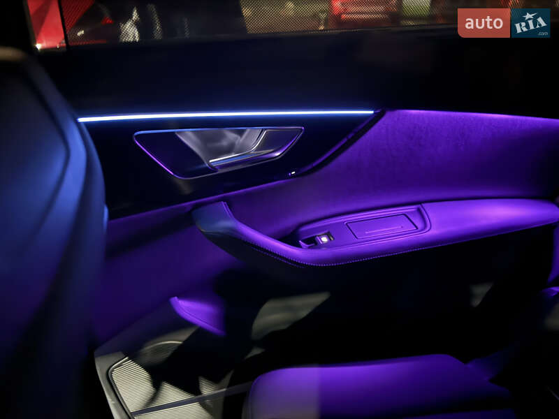 Позашляховик / Кросовер Audi Q7 2020 в Львові