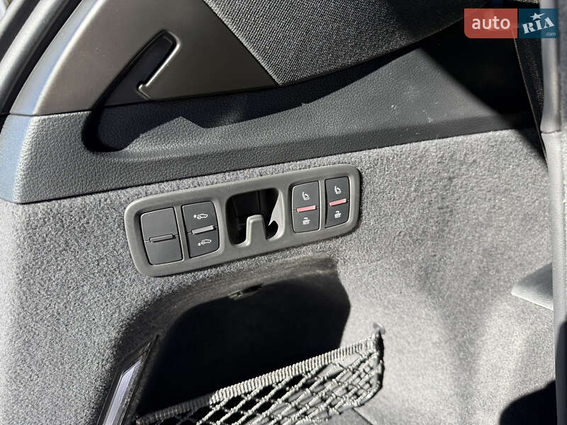 Позашляховик / Кросовер Audi Q7 2020 в Львові