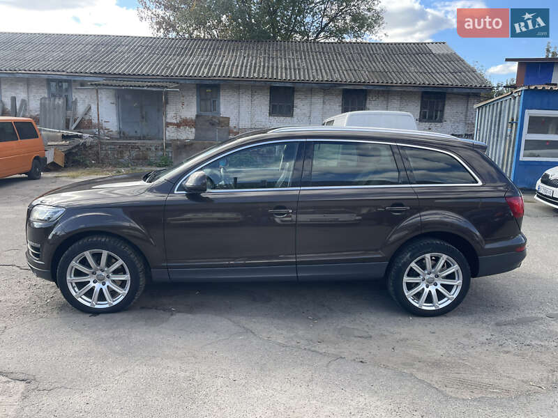 Позашляховик / Кросовер Audi Q7 2012 в Полтаві