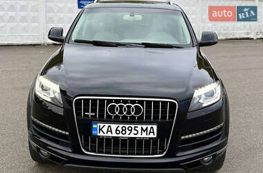 Внедорожник / Кроссовер Audi Q7 2015 в 