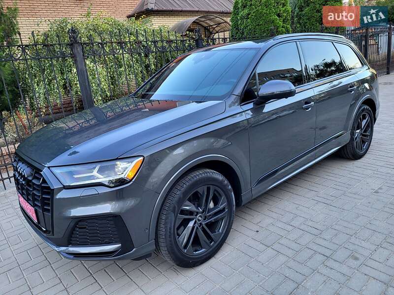 Внедорожник / Кроссовер Audi Q7 2021 в Запорожье