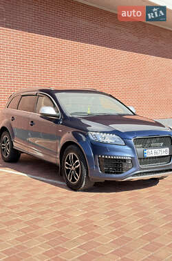 Внедорожник / Кроссовер Audi Q7 2010 в Одессе