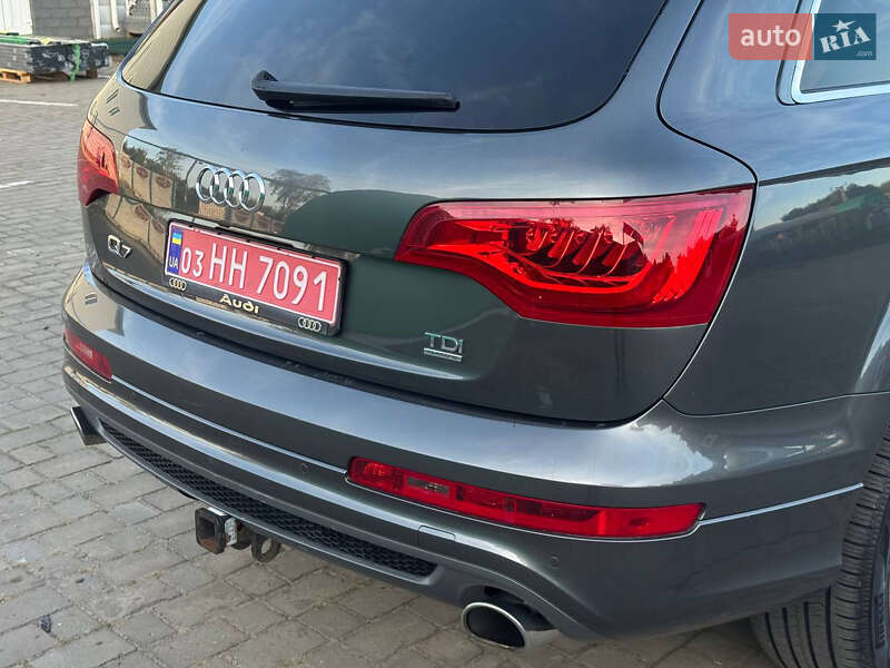 Позашляховик / Кросовер Audi Q7 2014 в Ковелі